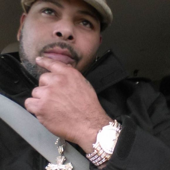 Meet your Posher, Daniel - Picture 1 of 1